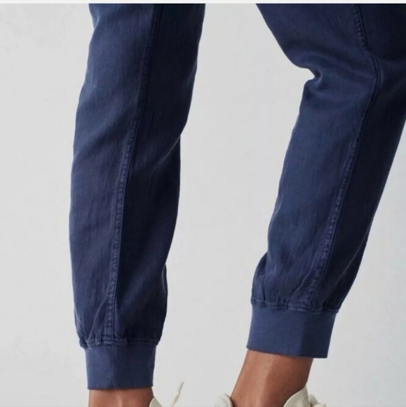 Faherty Arlie Day Joggers in dark gray/black, sz Small - Picture 3 of 6